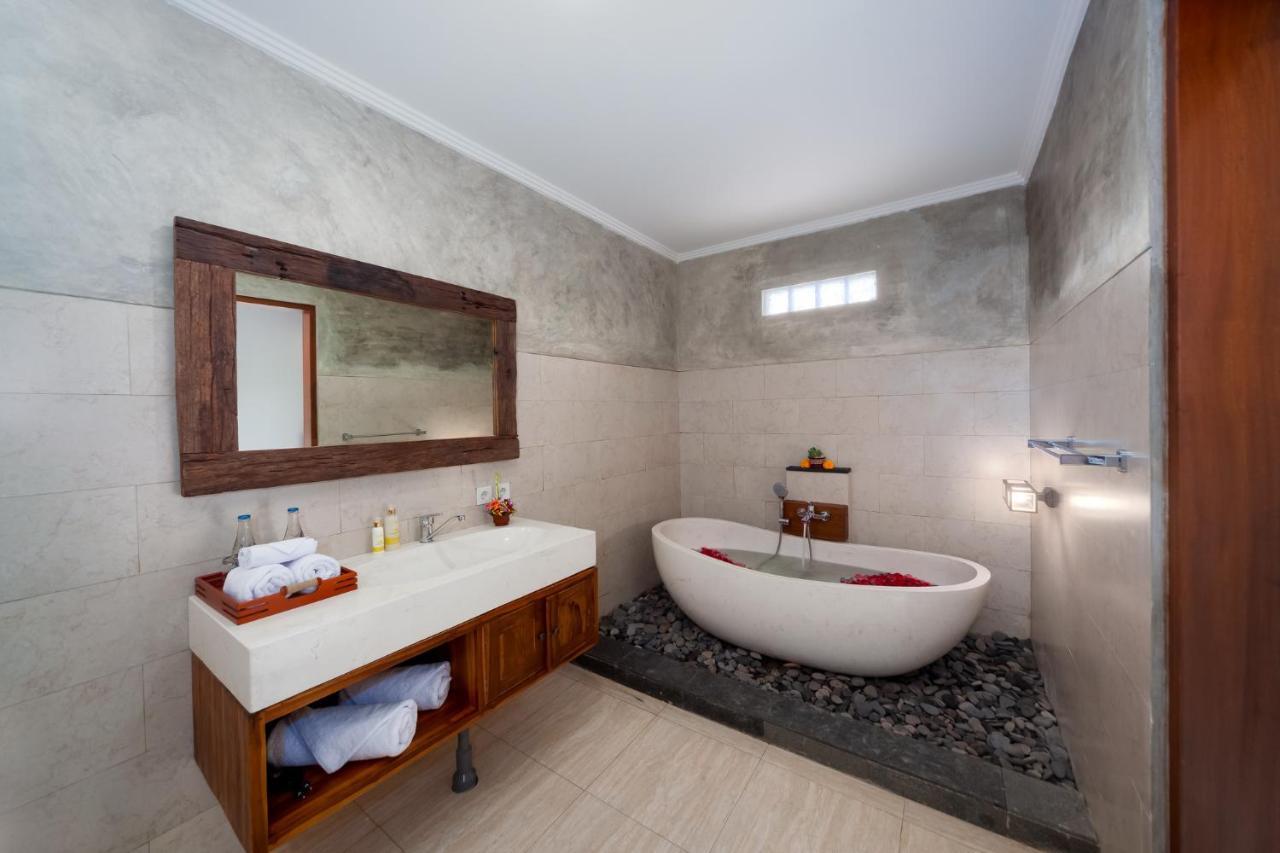 Kusuma Living And Villa Seminyak Esterno foto