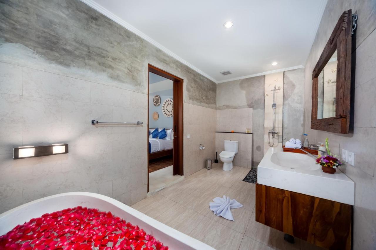 Kusuma Living And Villa Seminyak Esterno foto