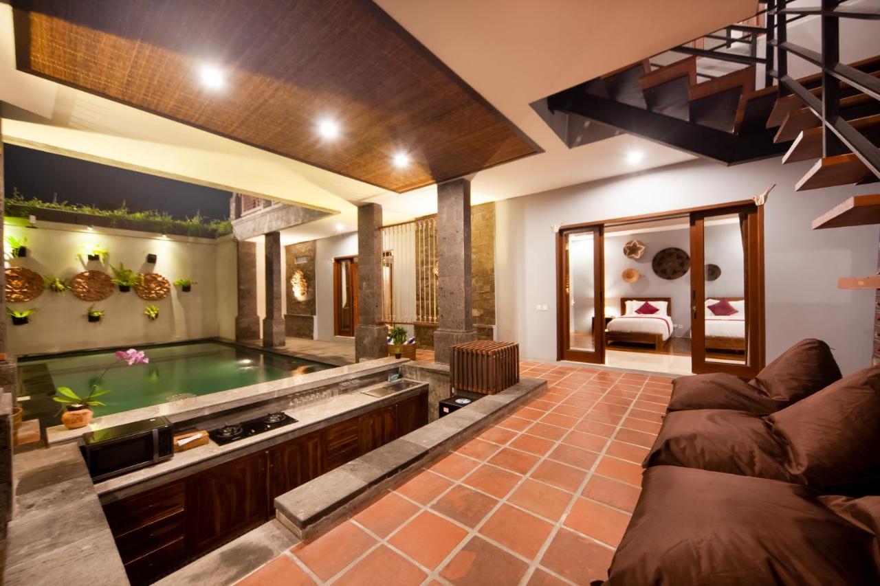 Kusuma Living And Villa Seminyak Esterno foto