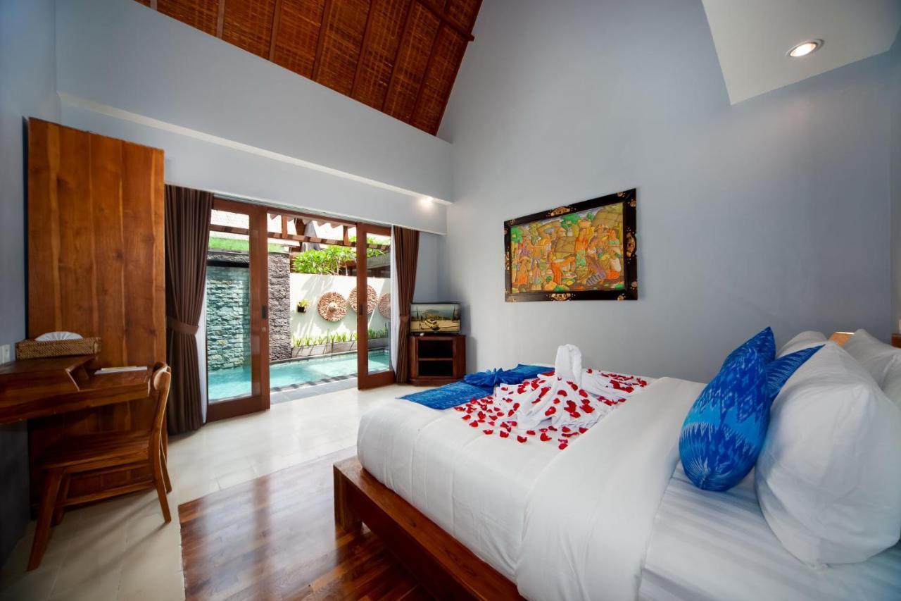 Kusuma Living And Villa Seminyak Esterno foto