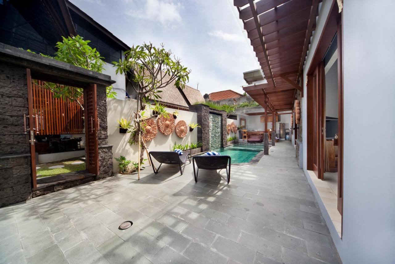 Kusuma Living And Villa Seminyak Esterno foto