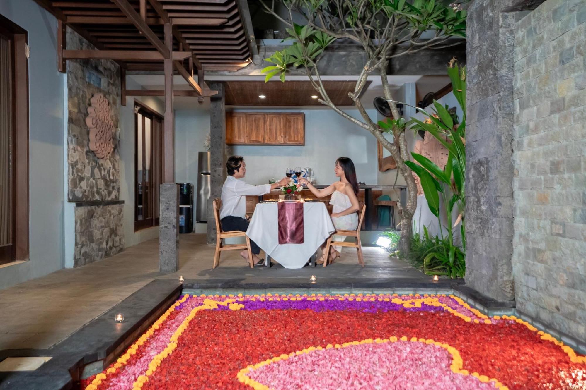 Kusuma Living And Villa Seminyak Esterno foto