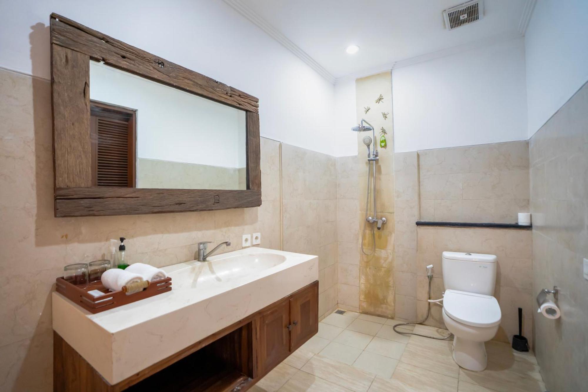 Kusuma Living And Villa Seminyak Esterno foto